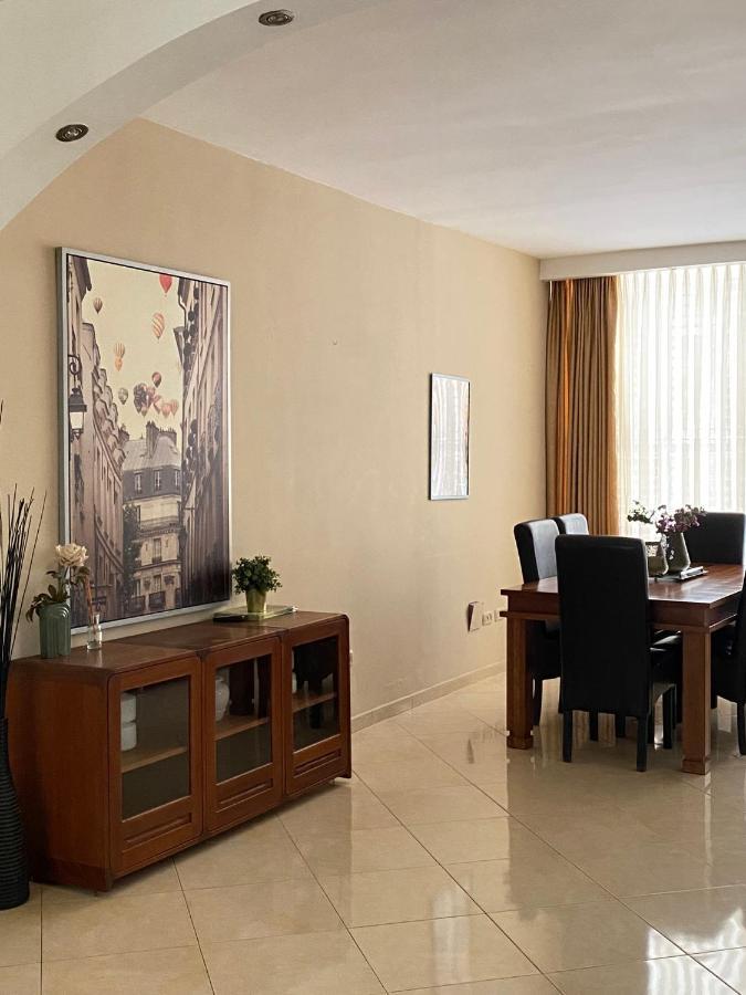 Apartment Sea Soon!